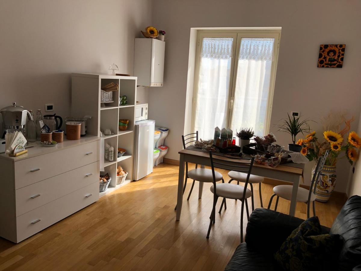 Il Giardino Della Reggia Bed & Breakfast Касерта Екстериор снимка